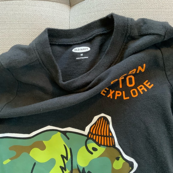 🐻Old Navy Long-Sleeved Boys Bundle🏗 - Picture 3 of 10